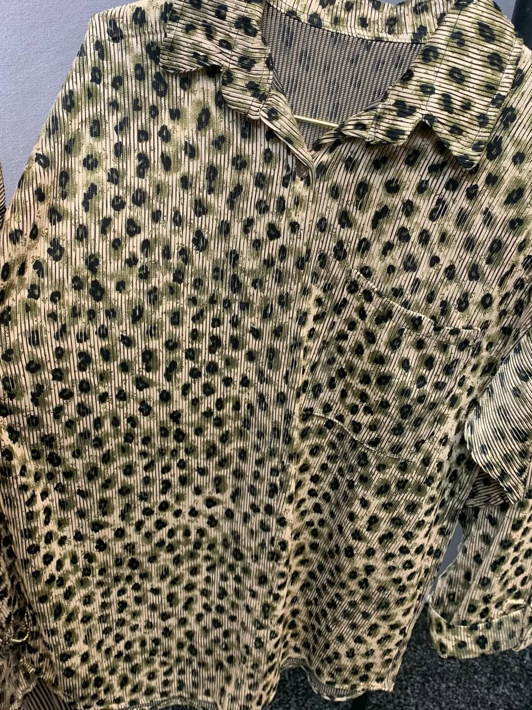 شومیز پلنگی زیکو سایز کوچک